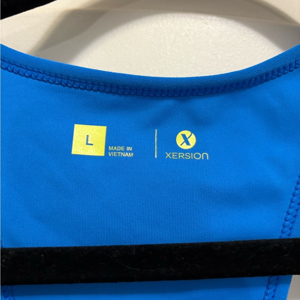 Xersion Blue Activewear Top - Picture 3 of 9